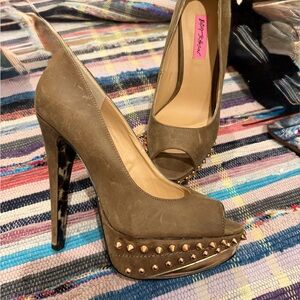 Tan peep toe heels